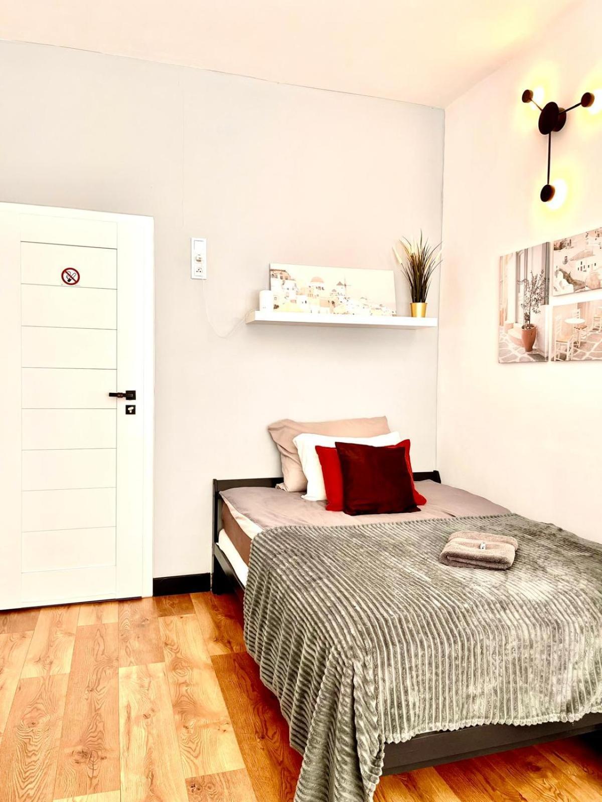Super 1 Bed Room Condo In Warszawa Center Exterior foto
